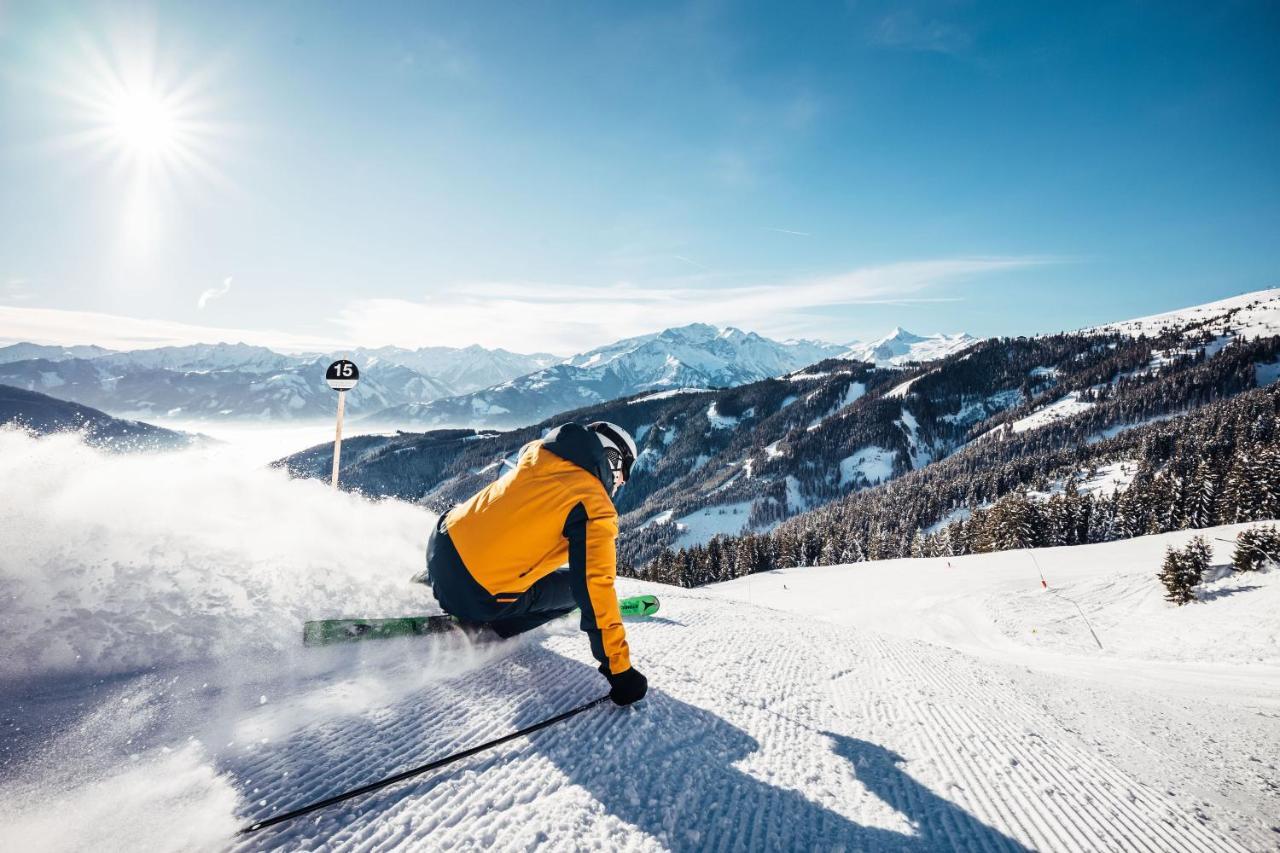 Lake View Lodges By We Rent, Summercard Included Zell am See Exteriör bild